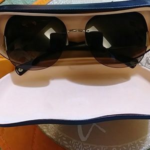 2 hour SALE!Coach sheek SUNGLASSES! ✌✌